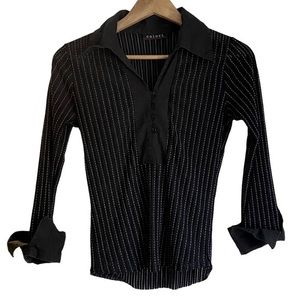 COLORI‎ BLACK AND WHITE PINSTRIPE MESH BLOUSE SIZE SMALL